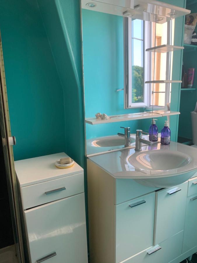 One Bedroom Appartement - باريس المظهر الخارجي الصورة