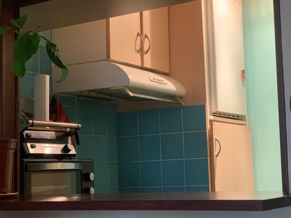 One Bedroom Appartement - باريس المظهر الخارجي الصورة